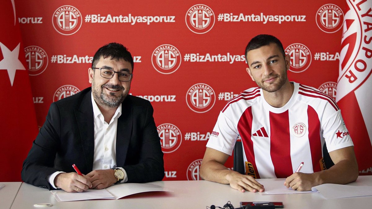 Le nouveau transfert d’Antalyaspor, Emrecan Uzunhan, signé !