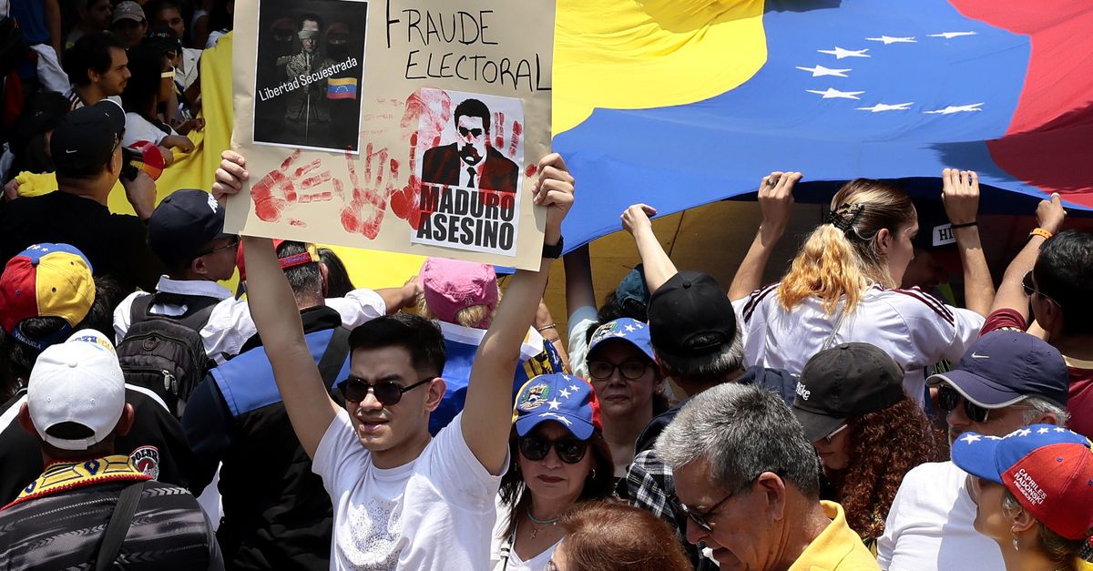Maduro fait arrêter 2 000 manifestants lors des manifestations, les pays de l’UE veulent des preuves de victoire électorale