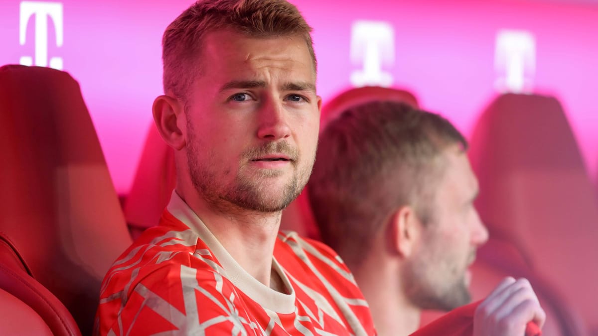 Matthijs de Ligt et Noussair Mazraoui du Bayern devraient rejoindre Man United