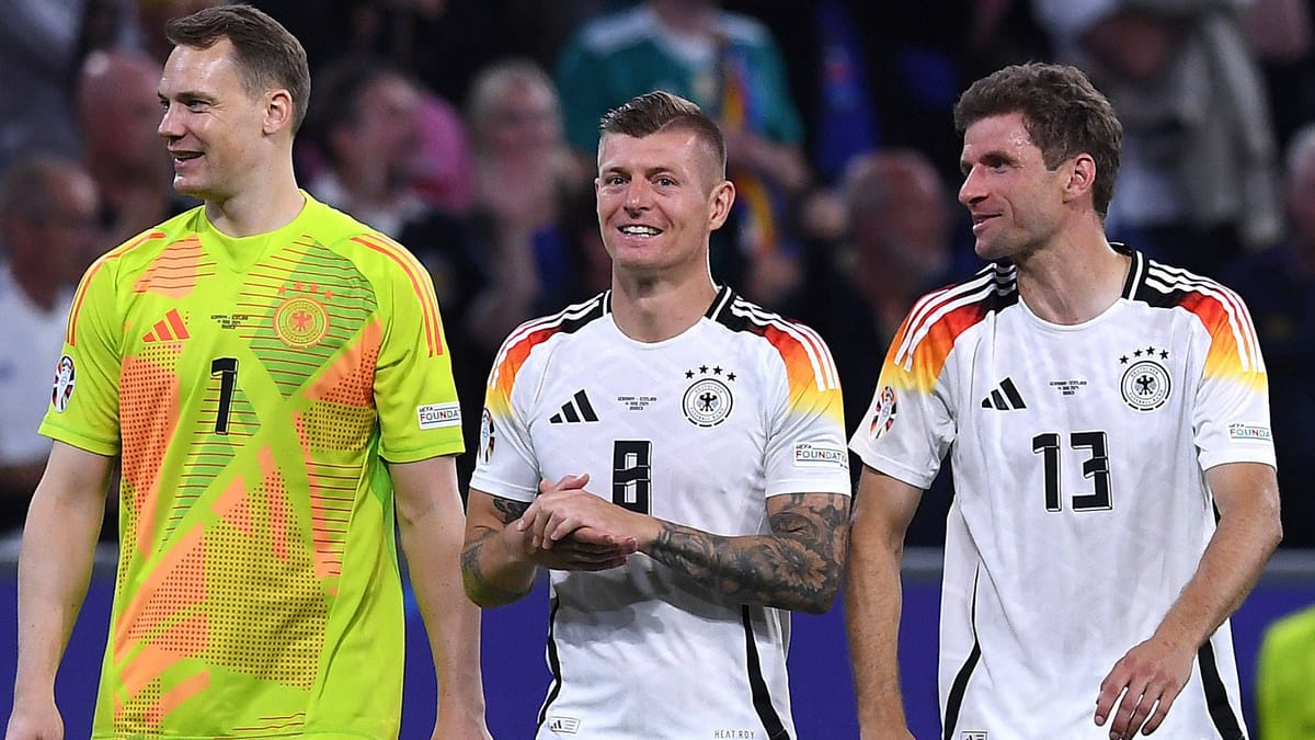 Toni Kroos est le footballeur allemand de l’année – également nommé Xabi Alonso