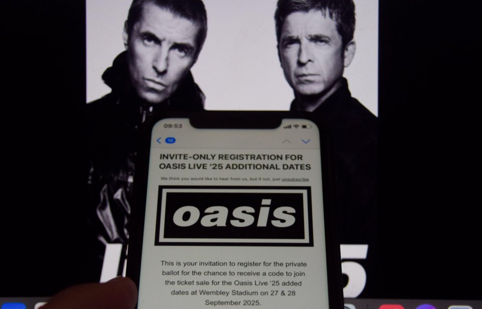 Les fans d'Oasis doivent être invités à accéder au scrutin