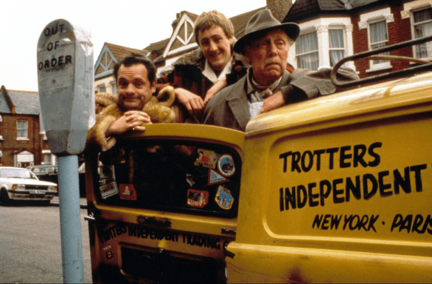 Le véhicule a été conduit par Del Boy et Rodney Trotter dans la série télévisée à succès britannique