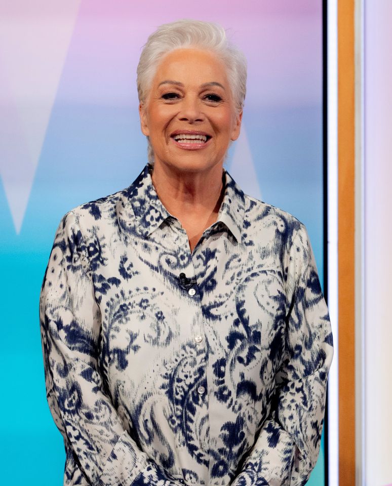 Denise Welch sera toujours reconnaissante du soutien du public tout en faisant face au décès de son père