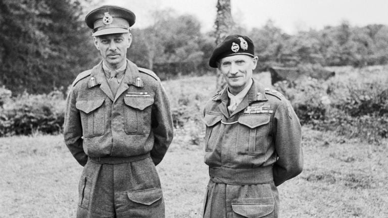 Miles Dempsey de la 2e armée britannique et le maréchal Montgomery (photo : Archive)