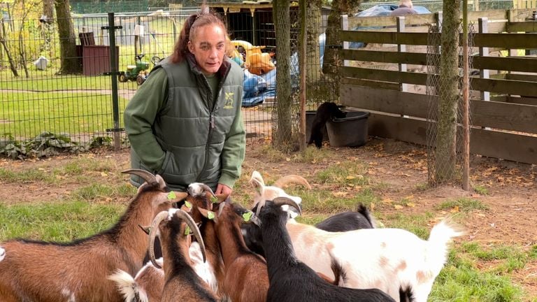 La directrice Mireille van Gils doit quitter le zoo pour enfants De Sik.