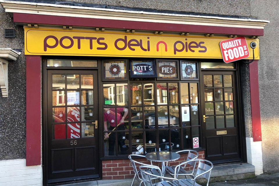 Potts Pies lancé pour la première fois en 1973