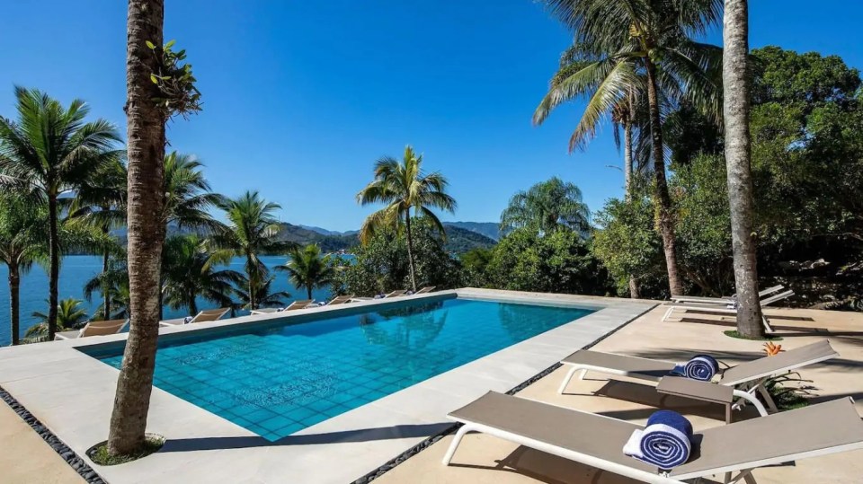 Les propriétés disposent de piscines avec une vue magnifique