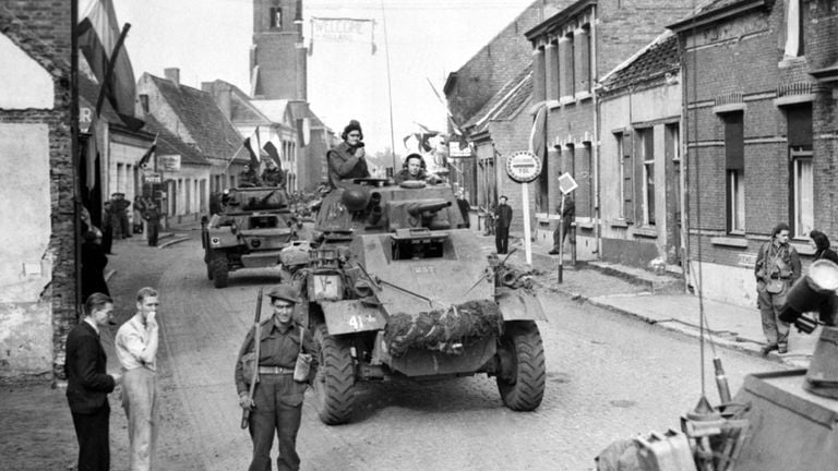 Soldats canadiens à Putte, octobre 1944 (photo : archives)