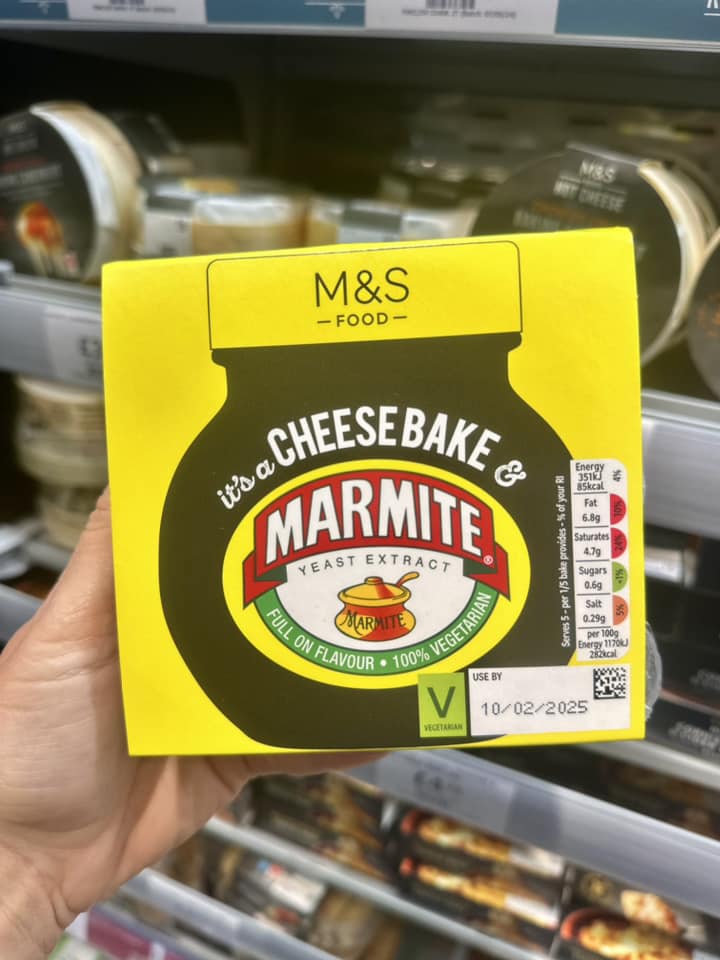 En promettant aux acheteurs de « CUIRE leur journée », M&S a dévoilé le nouveau produit juste à temps pour l'automne.