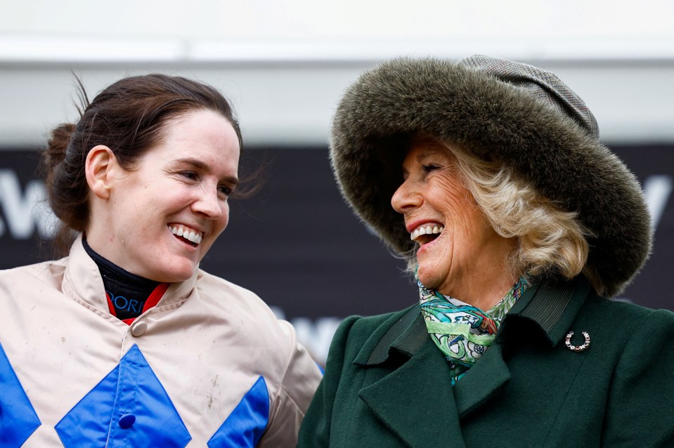 Elle est royale sur la piste et amie avec une vraie royauté en dehors... Blackmore sera de retour en force lors de cette campagne National Hunt.