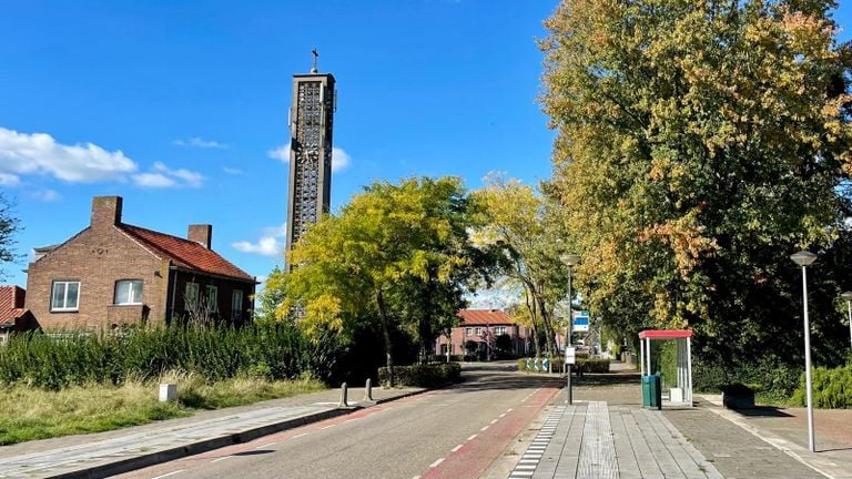 Le village de Moerdijk est sous oppression (photo : Erik Peeters).