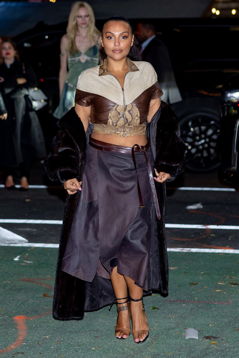 NEW YORK, NEW YORK - 15 OCTOBRE : Paloma Elsesser est vue dans Meatpacking le 15 octobre 2024 à New York...