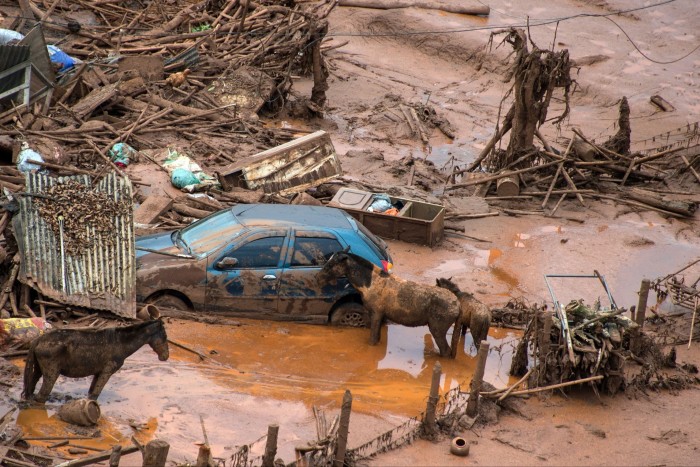 Le village de Bento Rodrigues, à Mariana, a été le premier à être rasé par la boue après la rupture du barrage