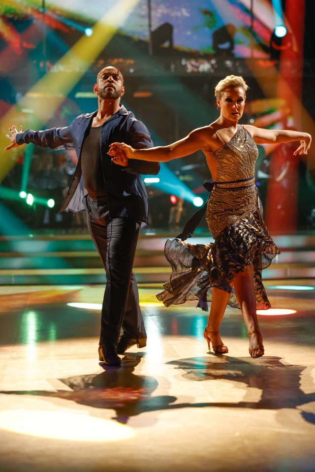 Rochelle a soutenu JB Gill sur la piste de danse cette série