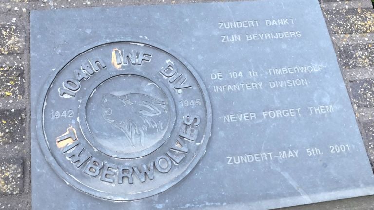 Plaque sur le pont du Meirseweg (photo : Willem-Jan Joachems) 