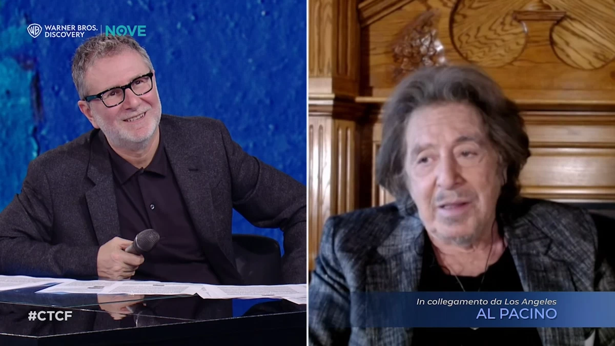 Al Pacino raconte sa première rencontre avec Marlon Brando : «Il m'a caressé, il m'a fait un câlin»