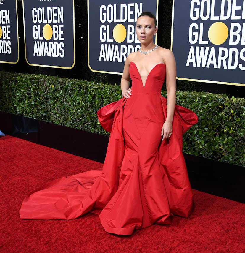 Scarlett Johansson arrive à la 77e cérémonie annuelle des Golden Globe Awards 