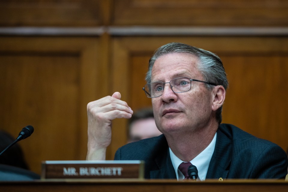 Le représentant du Tennessee, Tim Burchett, a défendu la blague de Trump