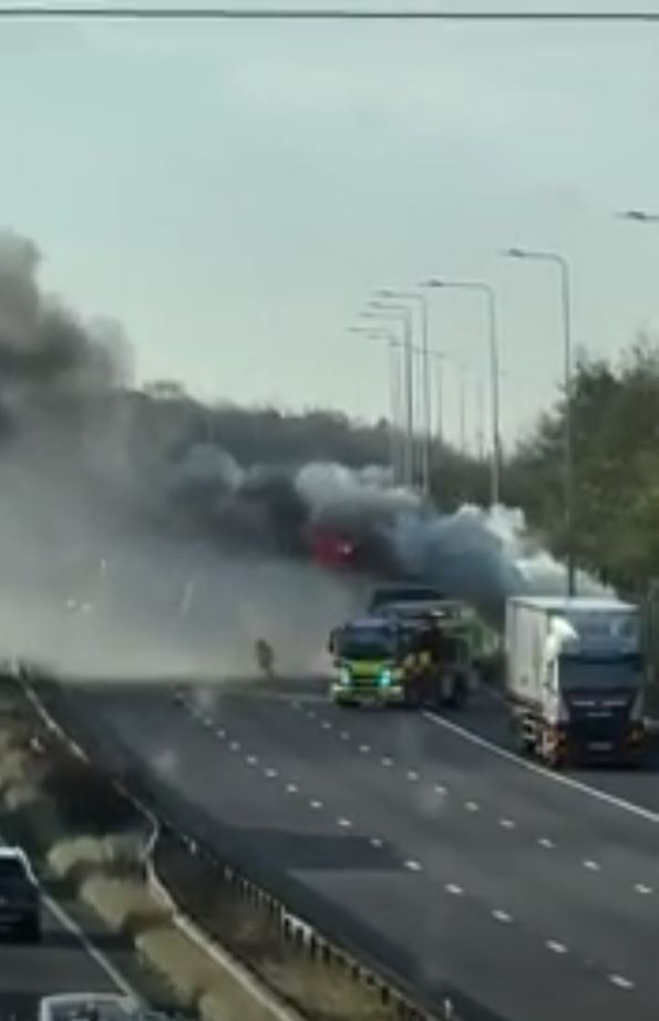 Des milliers d'automobilistes ont été confrontés à des retards.