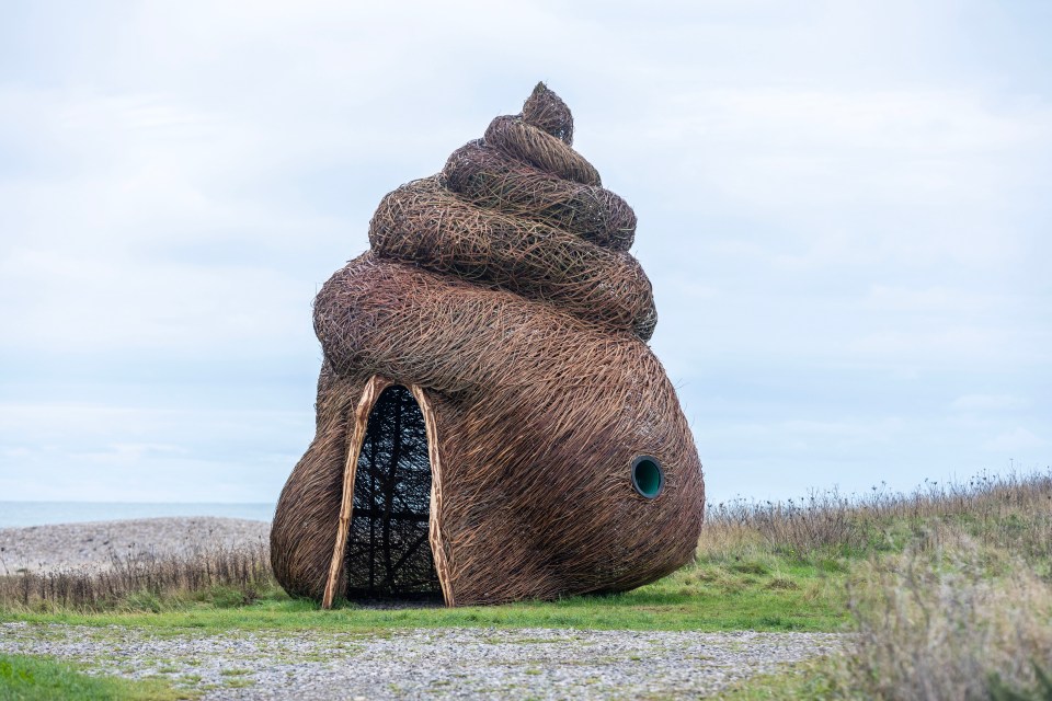 Une installation intitulée Pervenche fait polémique