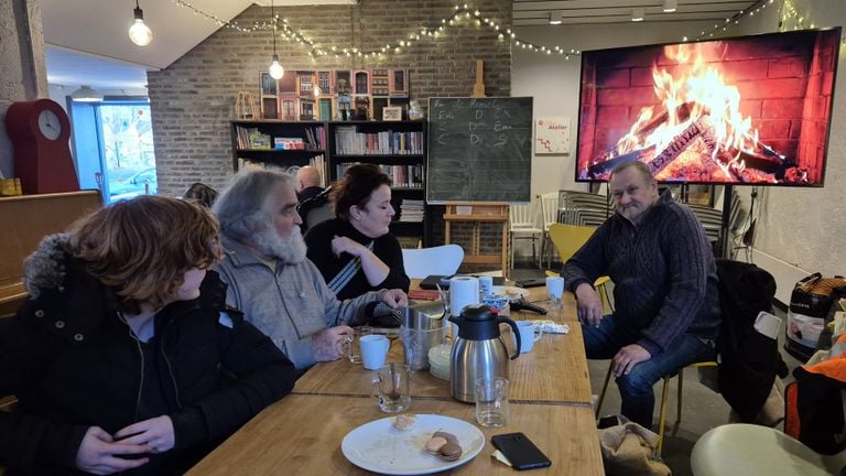 Wabe avec plusieurs autres membres, lors d'un des moments de passage de Quiet Breda (photo : Niek de Bruijn)