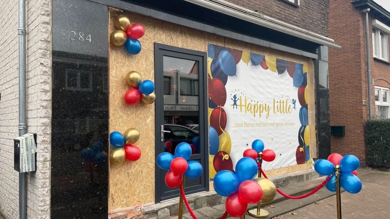 Le magasin a été officiellement ouvert dimanche matin