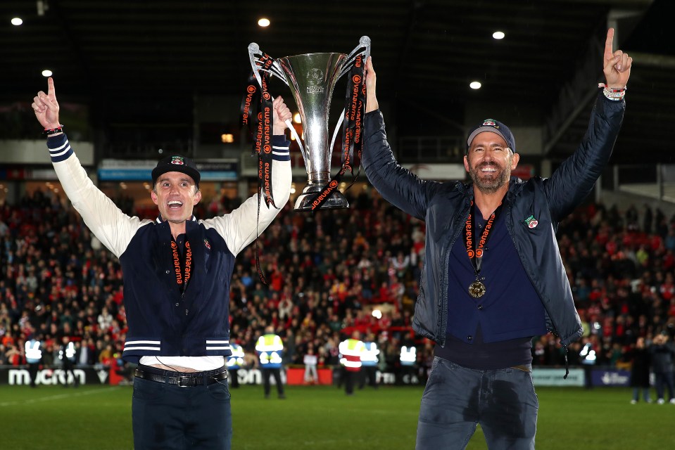 Rob McElhenney et Ryan Reynolds ont supervisé le retour à l'EFL après 15 ans