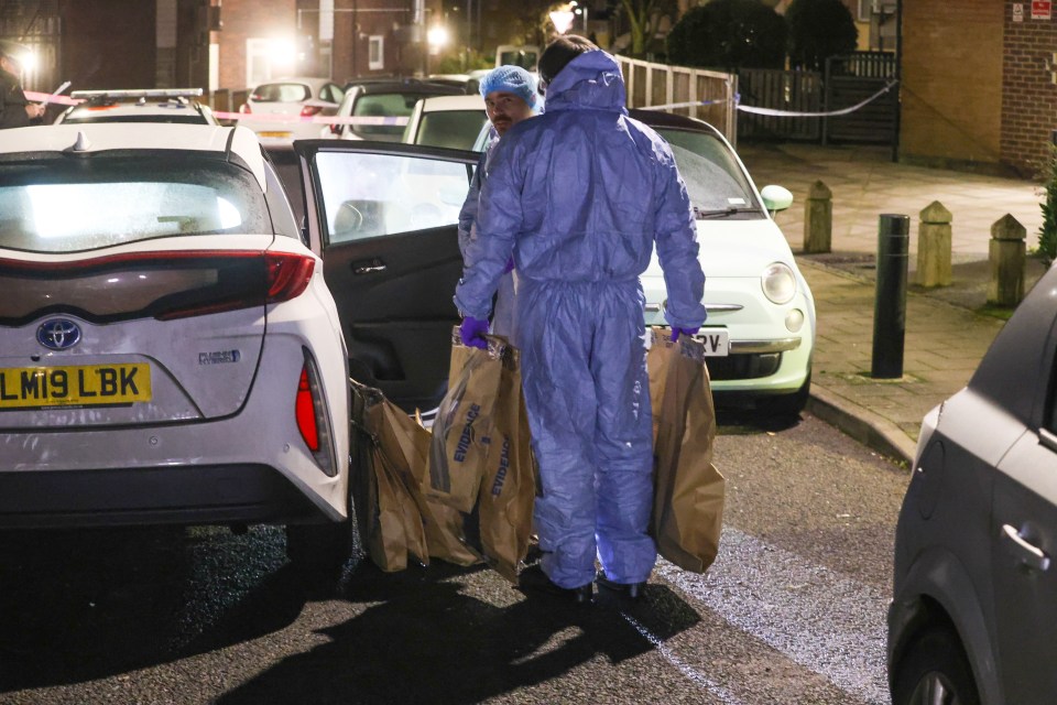 Les médecins légistes sur place samedi soir