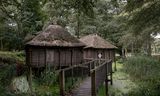 Les répliques des maisons sur pilotis de Ganvié (Bénin) au Musée de l'Afrique à Berg en Dal.