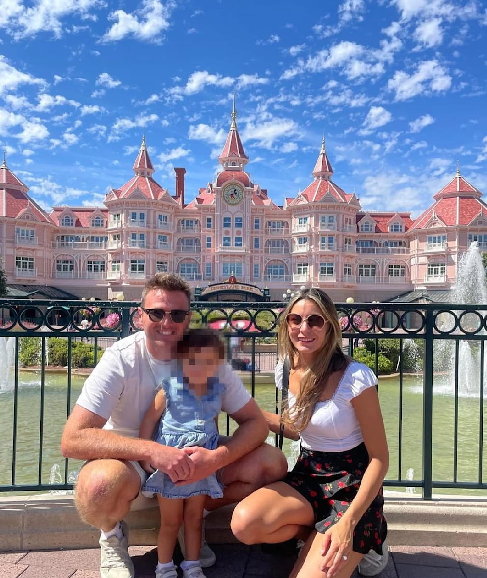 Happy Family: Die Rowlands im Disney Land