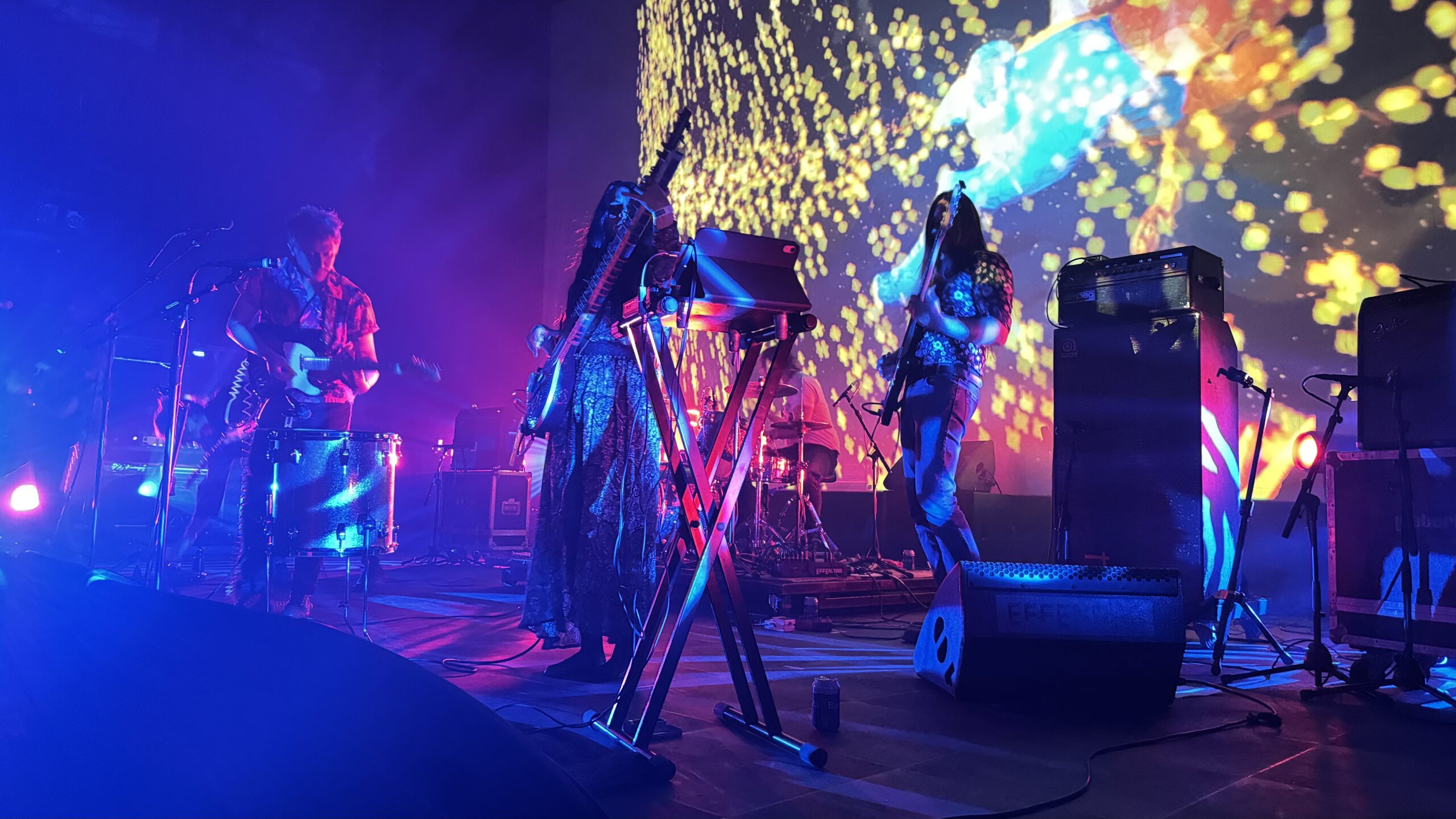 Upupayāma au Fuzz Club