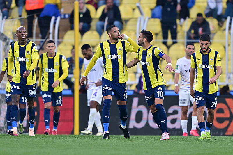 Super Wing to Fenerbahçe!