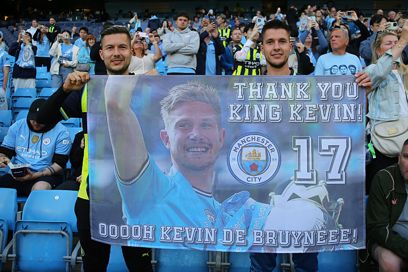 manchester-cityde-kevin-de-bruyneye-duygusal-veda-1747777550271.jpeg