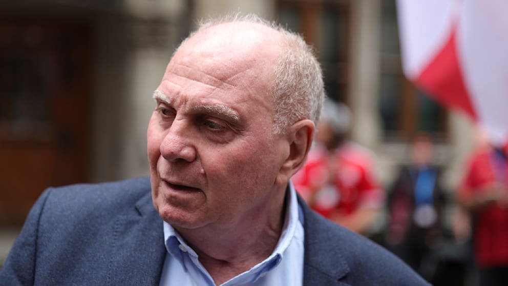 Bayern-Ehrenpräsident Uli Hoeneß (73)