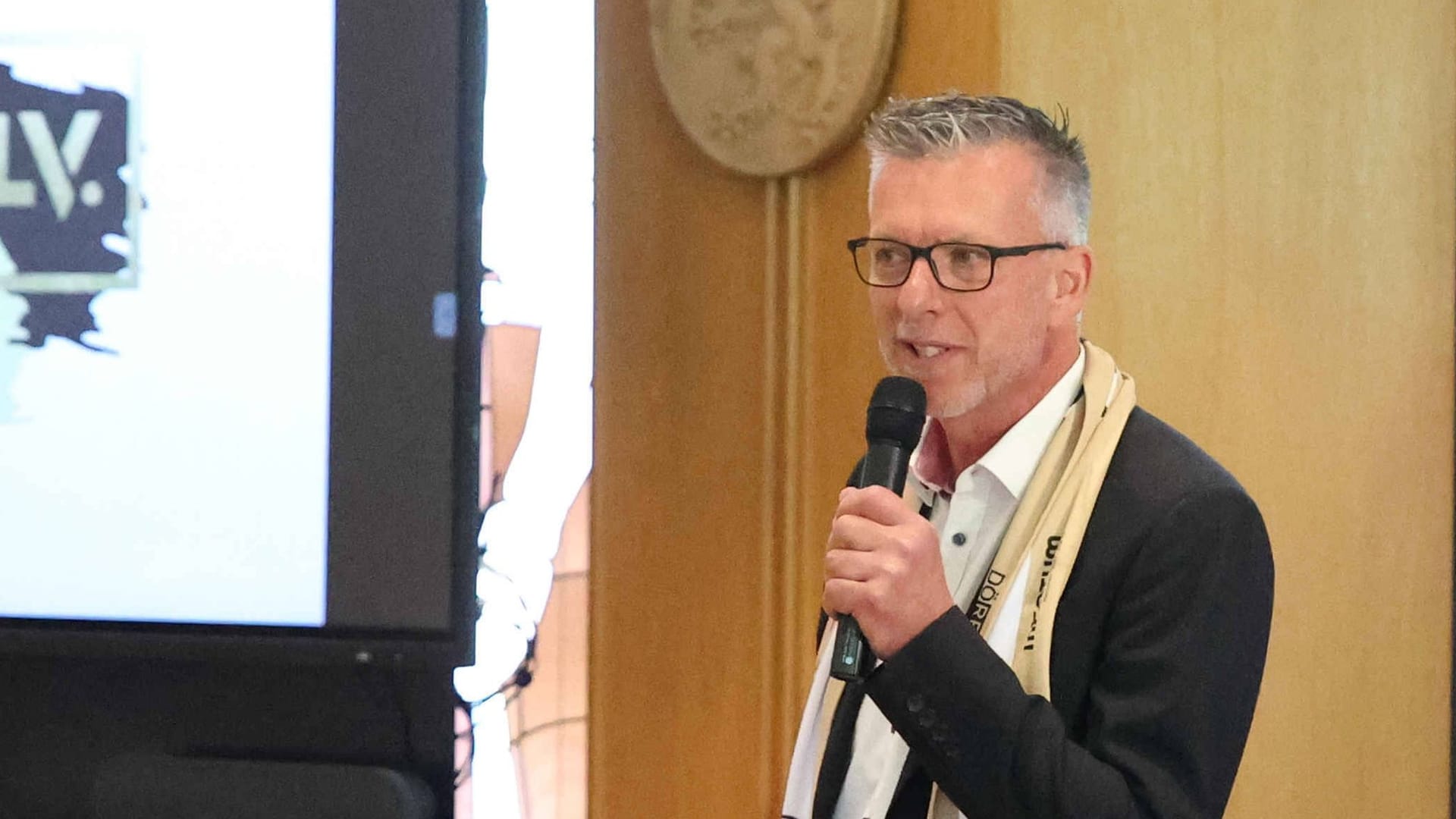 Bernd Huf: Il a déjà célébré la promotion de la 2e Bundesliga avec SV Elversberg. Bernd Huf: Il a déjà célébré la promotion de la 2e Bundesliga avec SV Elversberg.