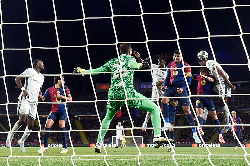inter-barcelona-maci-canli-izle-inter-barcelona-maci-ne-zaman-saat-kacta-ve-hangi-kanalda-sampiyonlar-ligi-yar-1746515084623.png