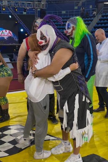 Varios luchadores se han comprometido