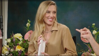 Scarlett Johansson et Jonathan Bailey