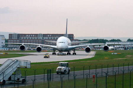 Le premier Airbus A380 de Lufthansa | Imagen: Wo st 01 con licencia CC BY-SA 3.0
