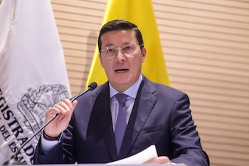 Le Registrador Hernán Penagos a mis en garde