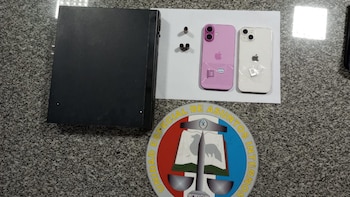 Los celulares incautados en donde