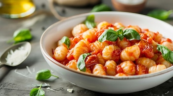 Tomates cherry, aceite de oliva