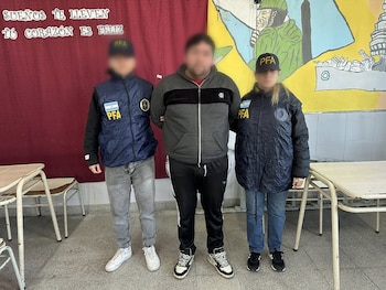El detenido, en manos de