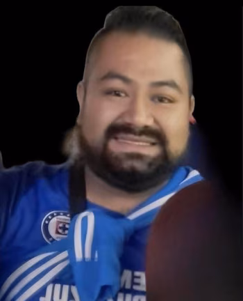 Rodrigo Mondragón, aficionado del Cruz