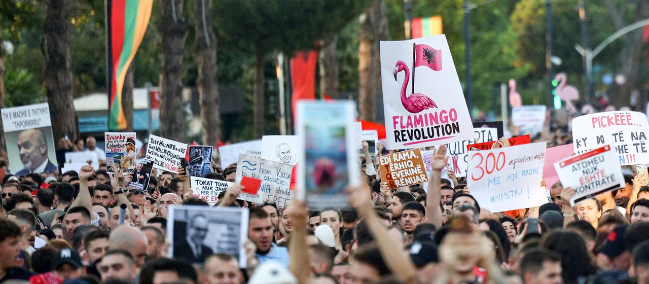 Albanie : Manifestations contre un complexe de luxe dans la zone protégée