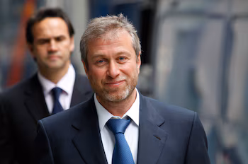 Zelensky a déclaré que le magnat russe Roman Abramovich s’était rendu à Kiev pour se proposer comme médiateur avec Poutine.