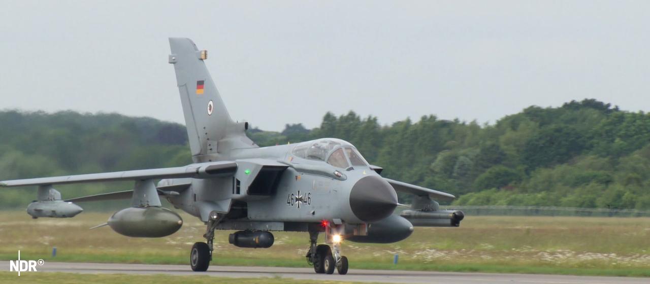Exercice à Hambourg : Tornados décollent et atterrissent à l’aéroport