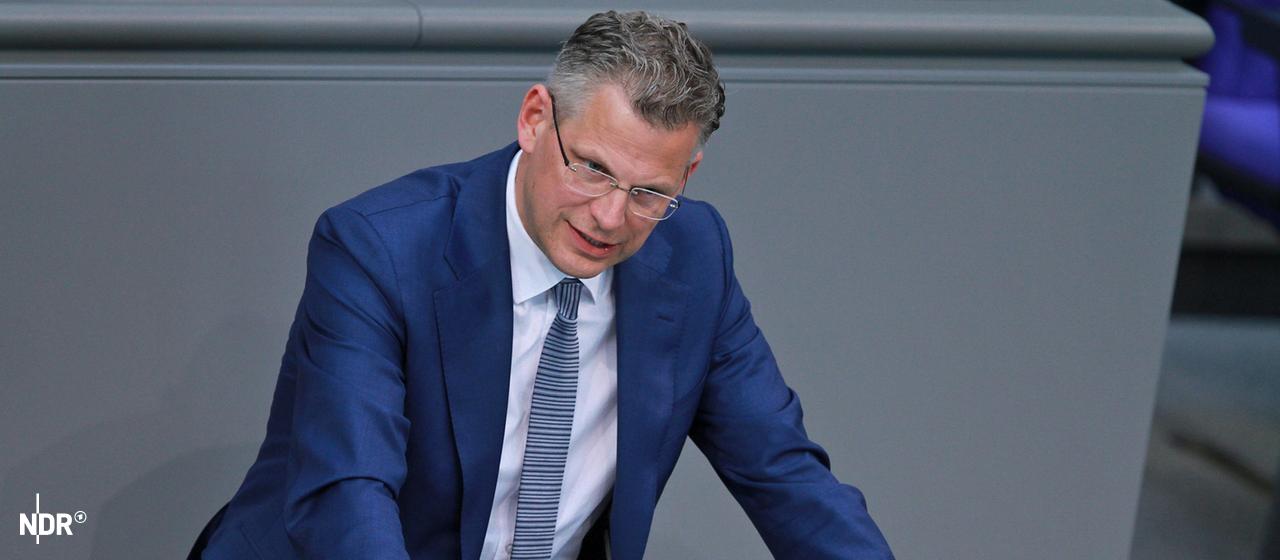 Attentat contre la voiture du politicien hambourgeois Christoph de Vries