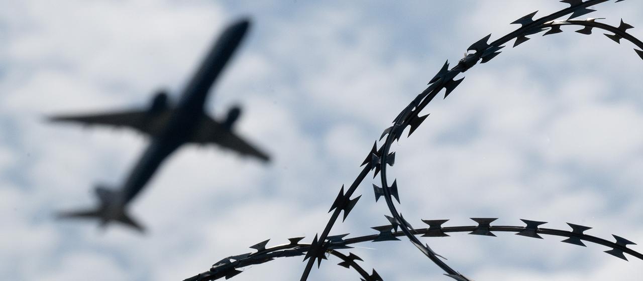 Augmentation significative des vols de renvoi vers l’Afghanistan convenus avec les Taliban
