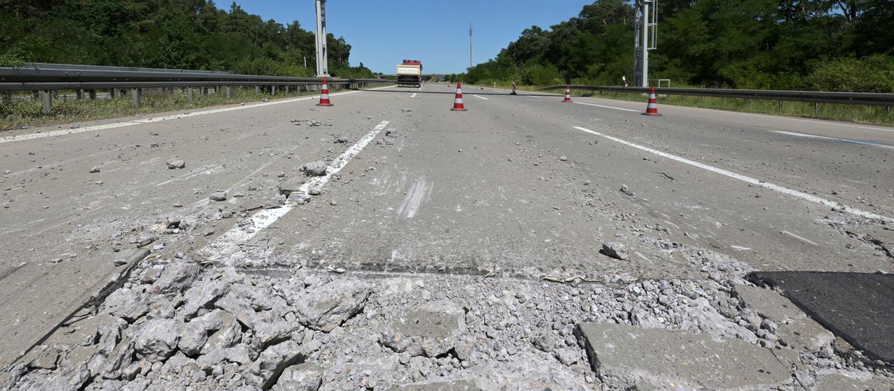 Comment la chaleur met à l’épreuve les rails et les autoroutes